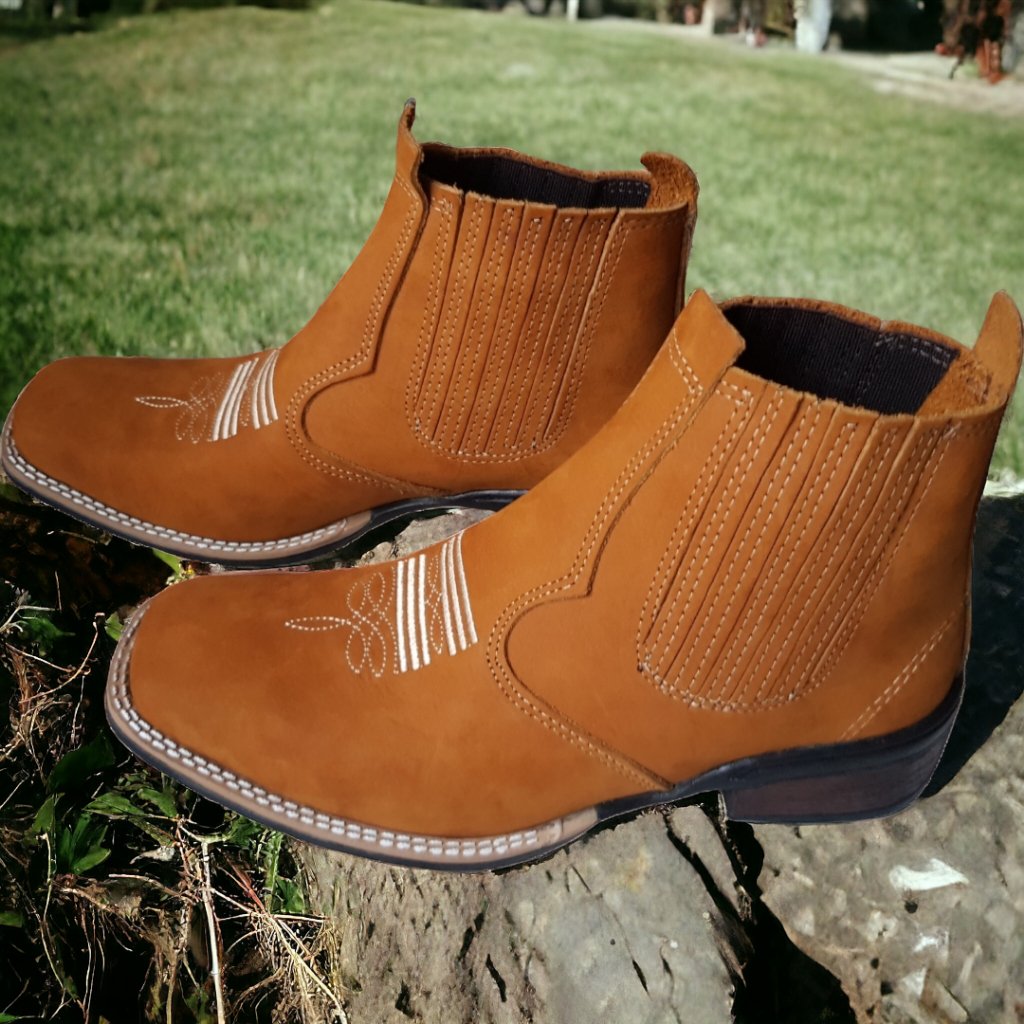 Botina Bota Masculina Feminina Texana Country Couro Legitimo Bico Quadrado Artesanal Costurada