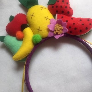 Tiara Carnaval, Cabelo Maluco, Carmen Miranda