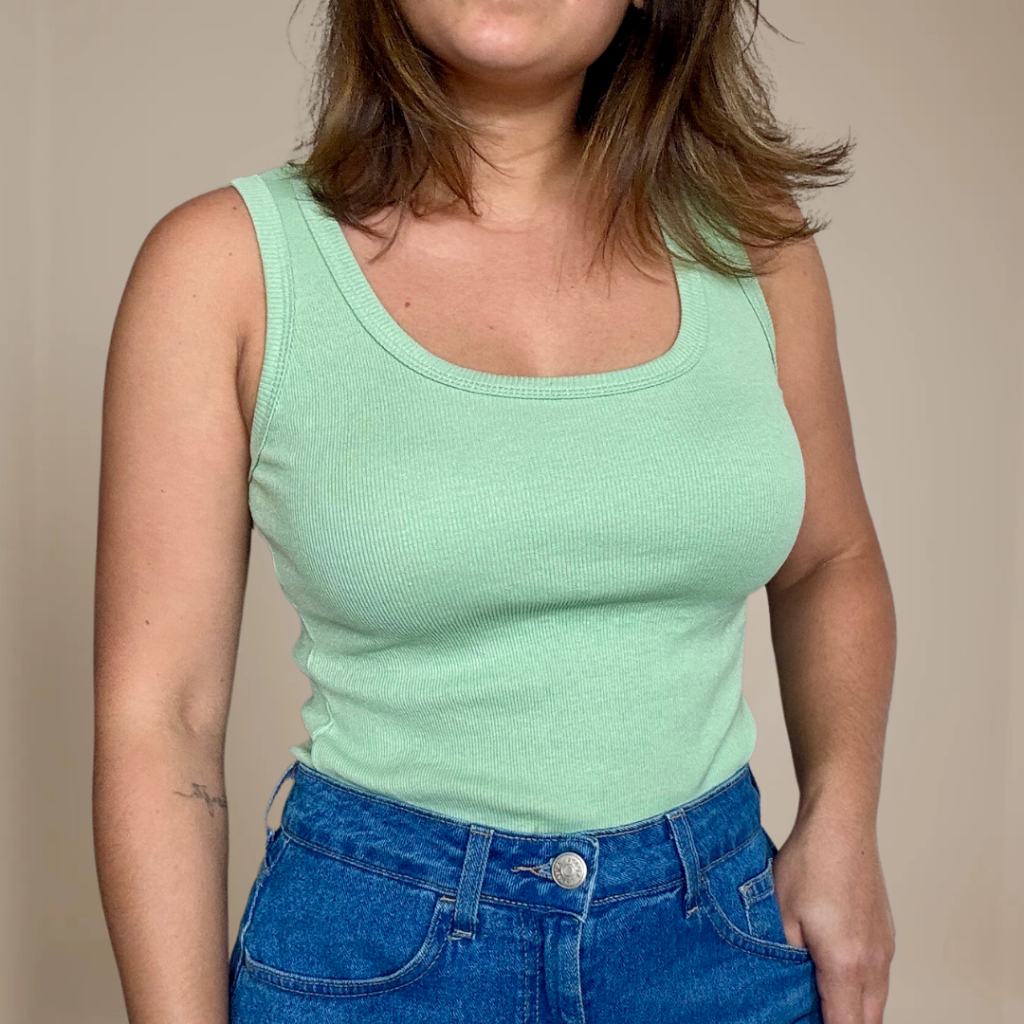 Blusa Regata Ribana Canelada Basica Casual Blusinha modinha Blogueira Regatinha lisa