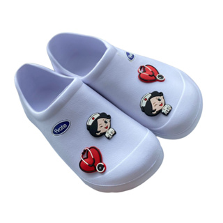 BABUCHE ANTIDERRAPANTE IDEAL PARA TRABALHO COM PINS CROCX em Oferta na Shopee