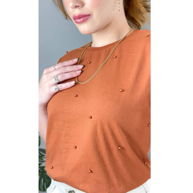 Blusa camiseta T-shirt premium com pedraria estilo babylook blusa feminina adulto