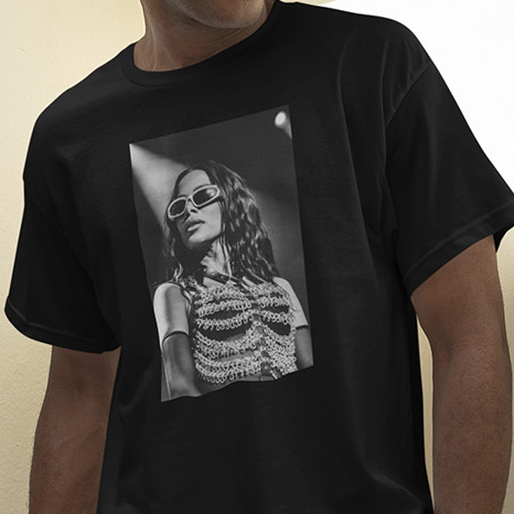 Camiseta Anitta Larissa Básica Algodão Funk Nacional Pop
