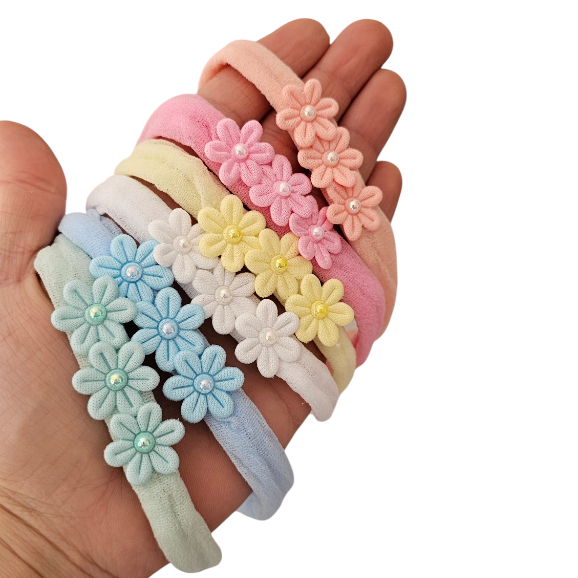 Kit 6 laçinhos de bebê florzinhas ideal para os primeiros meses de vida, tiara flores.