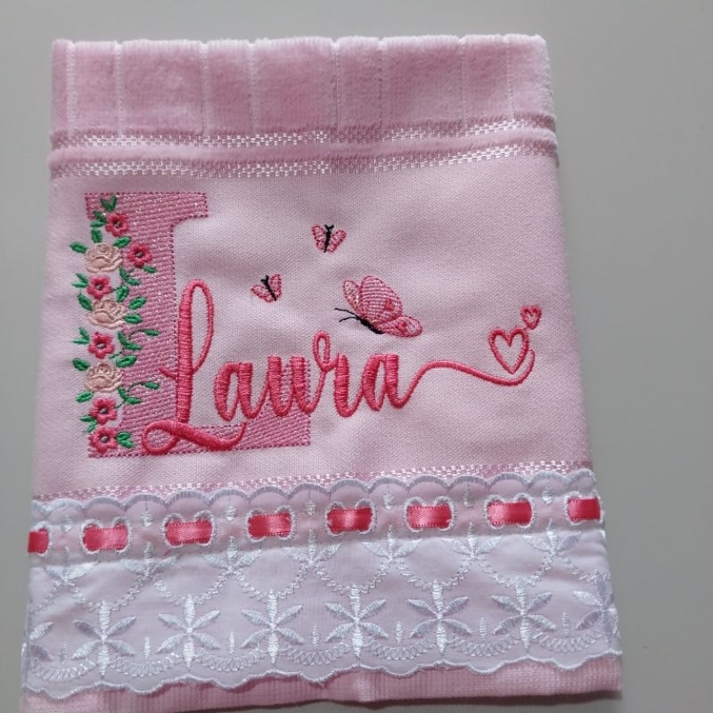 Toalha de  boca toalha infantil com nome em bordado toalha de mão.