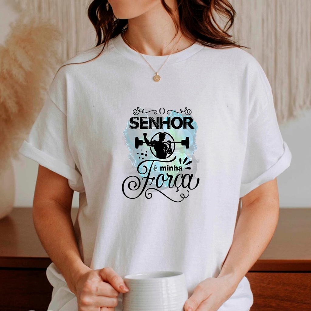 Camiseta Feminina Oversized ou T-shirt Estampa Gym Academia Cristã Deus Gospel Fé Malha Premium
