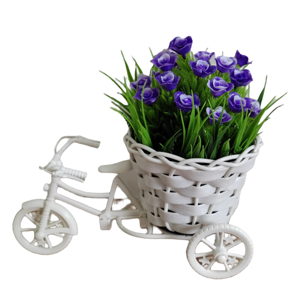 Bicicleta Miniatura com Arranjo de Flores Artificiais na cor Roxa para Decoração Vitrine Mesa Balcão Vime/Milho