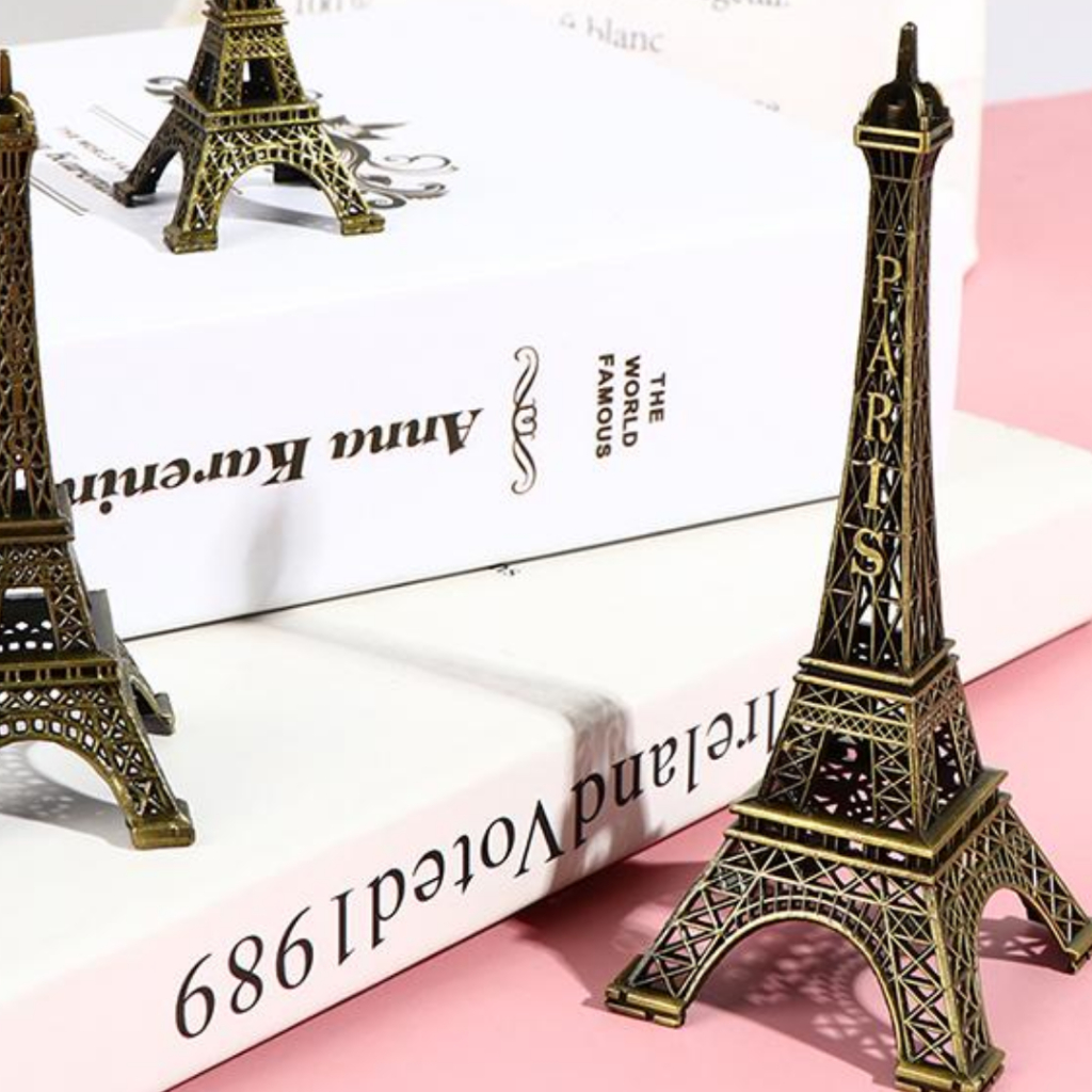 Torre Eiffel Miniatura 25Cm Decoração Antiquário Presente Suvenir Víntage França Paris Estátua Metal