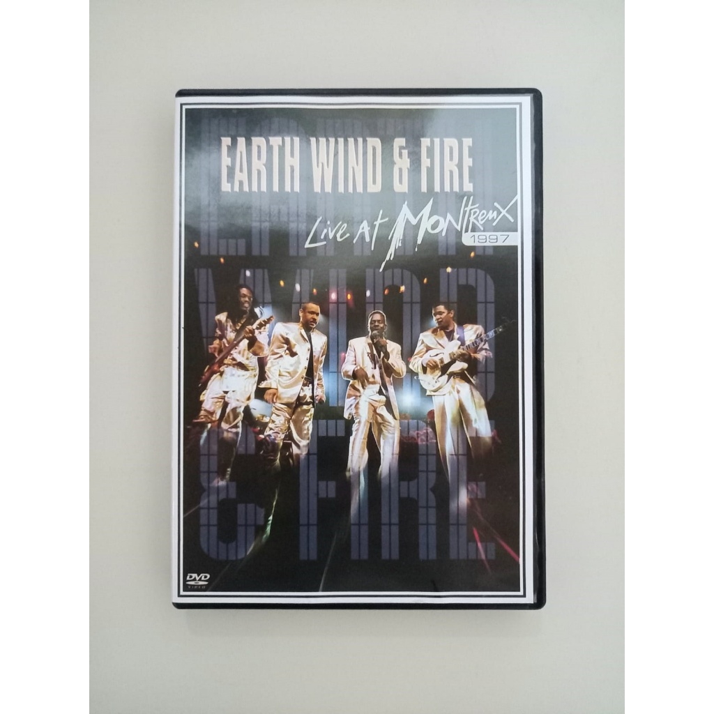 Earth Wind & Fire – Live At Montreux 1997