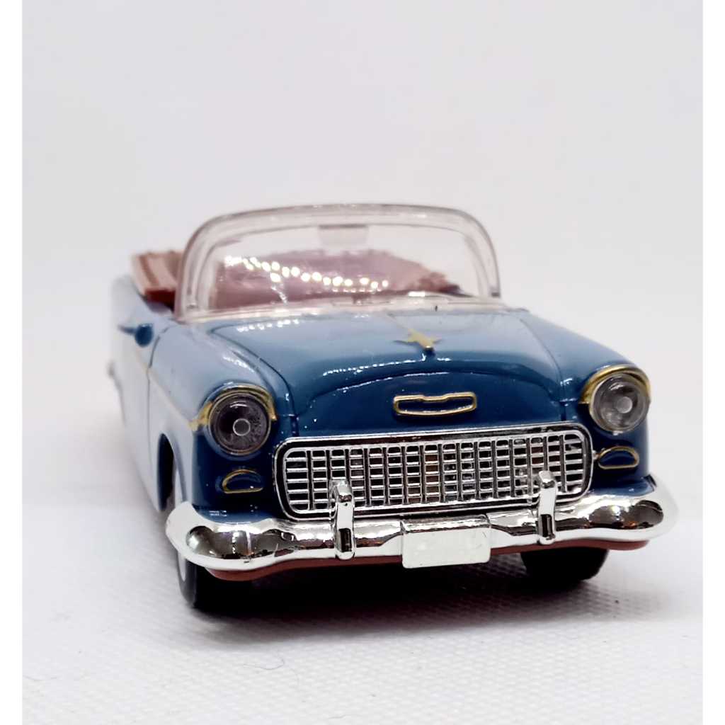 Miniatura Carrinho Metal Escala 1/36 Chevrolet Bel Air Nomad Conversivel Abre As Portas