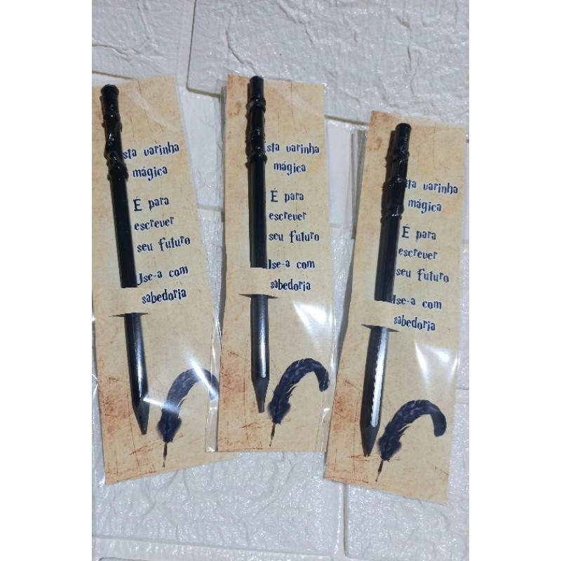 30  unidades de lápis Varinha Artesanal.- ( Pena ) Harry Potter  - NÃO É PERSONALIZADO em Oferta na Shopee