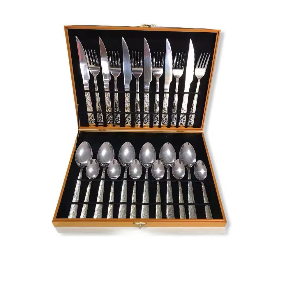 Kit Faqueiro Inox 24 Peças Faca Garfo C/ Detalhes Dourado e Dourados + Maleta + Promoçao