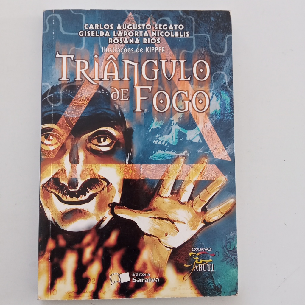 Triângulo De Fogo, De Segato, Carlos Augusto. Série Coleção