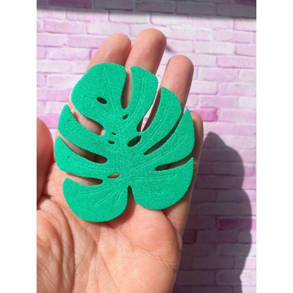 20/30 Apliques de Folhas Costela de Adão de 7cm em EVA de Tons Variados de Verde Folhagem Folhas