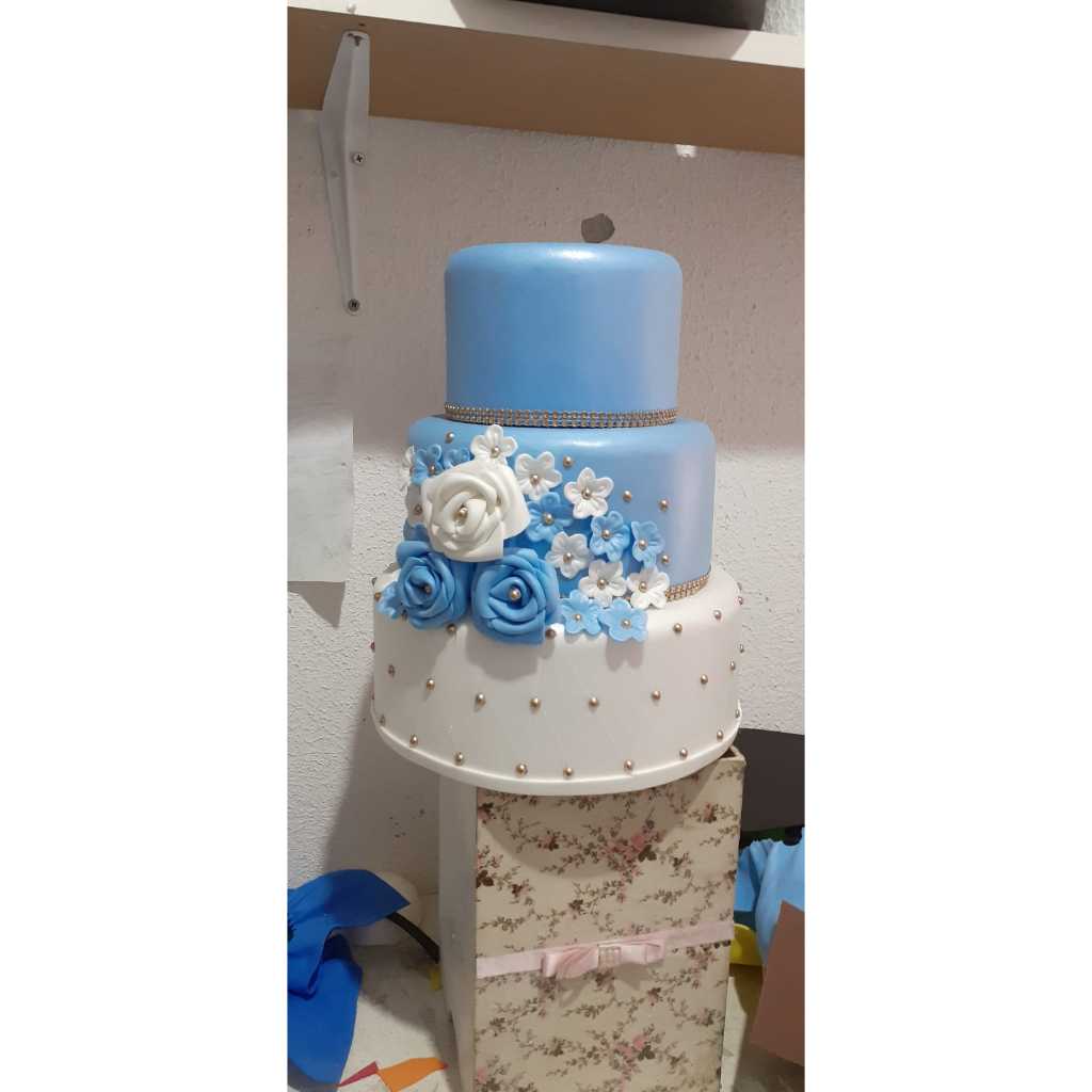 Bolo Fake 15 Anos Azul: Onde Comprar | BuscaProdutos