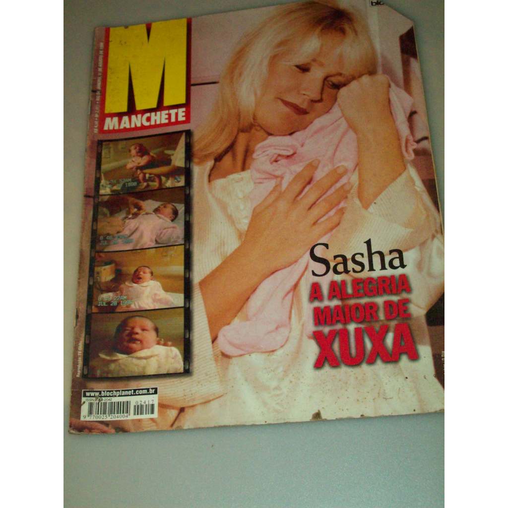 Revista de época Manchete Sasha A Alegria maior de Xuxa. Colecionismo Xuxa -  DETALHE NA PARTE SUPERIOR DIREITA.
