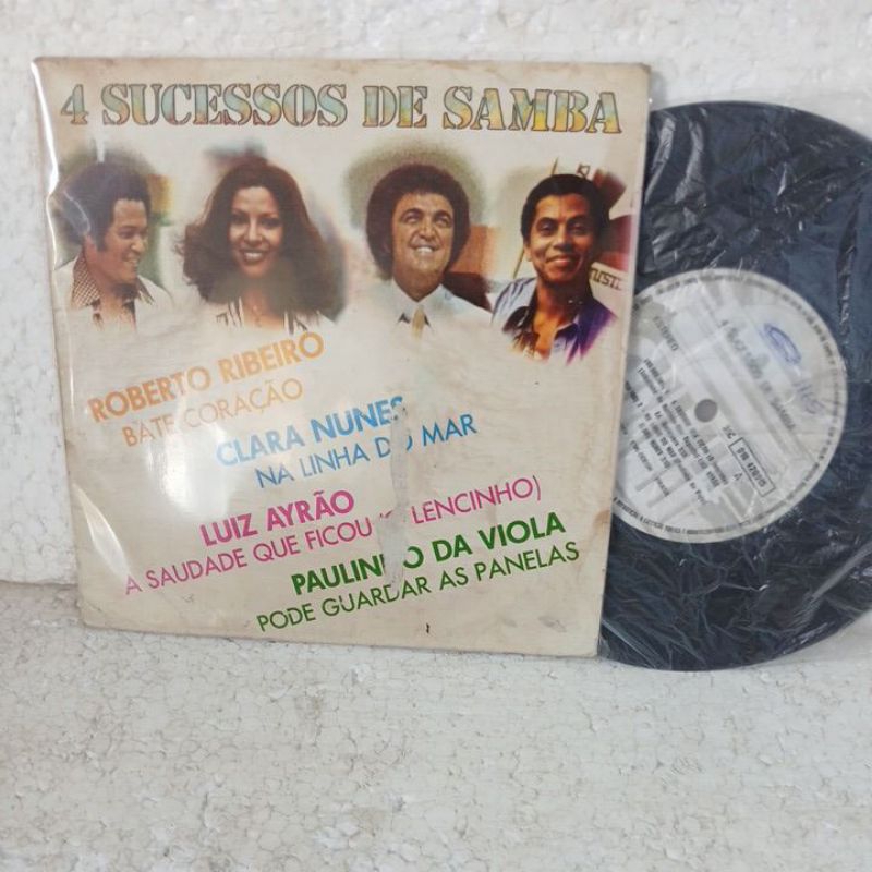 compacto 4 sucessos de samba - Roberto Ribeiro - Clara Nunes - Luiz Ayrão - Paulinho da viola