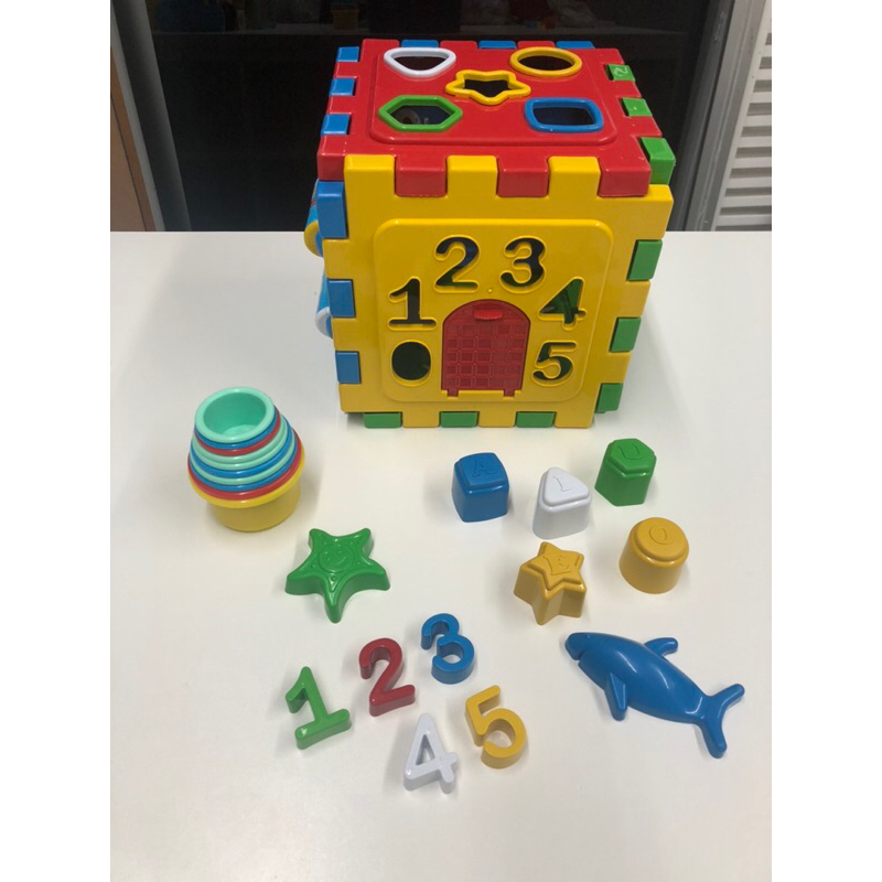 Kit Caixa Cubo Colorido Peças Encaixe Educativo e Potinhos Montagem Números