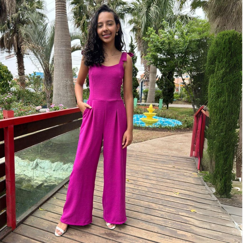 Macacão Menina Infantil Juvenil Feminino Longo Pantalona Jardineira Festa Premium em Oferta na Shopee