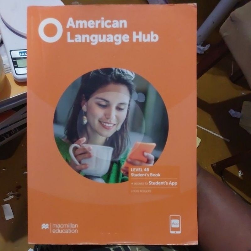 Livro - American Language Hub 4B Student's Book - Louis Rogers