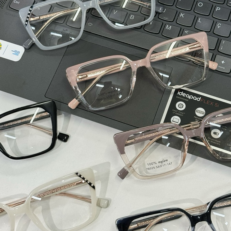 Armação de Óculos de Grau Feminino Quadrado Pequeno: Onde Comprar | BuscaProdutos