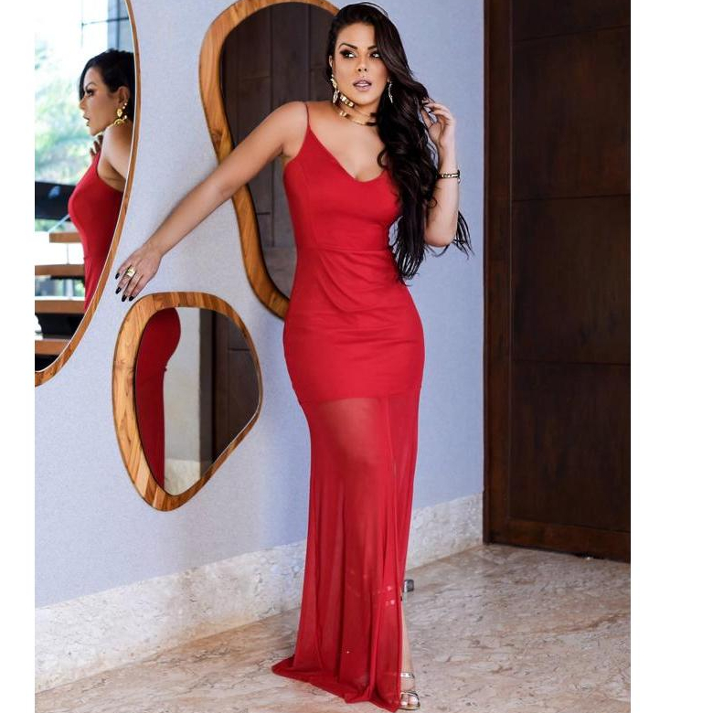 Vestido Vermelho Longo de Tulê Estampado com Fenda Alça Regulável e Bojo Natal Vermelho
