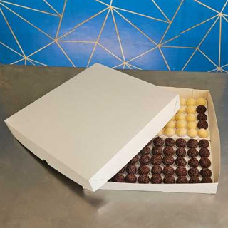 10 Caixas Para 100 Doces Com Berço e Tampa - 35x35x5 - Confeitaria em Oferta na Shopee