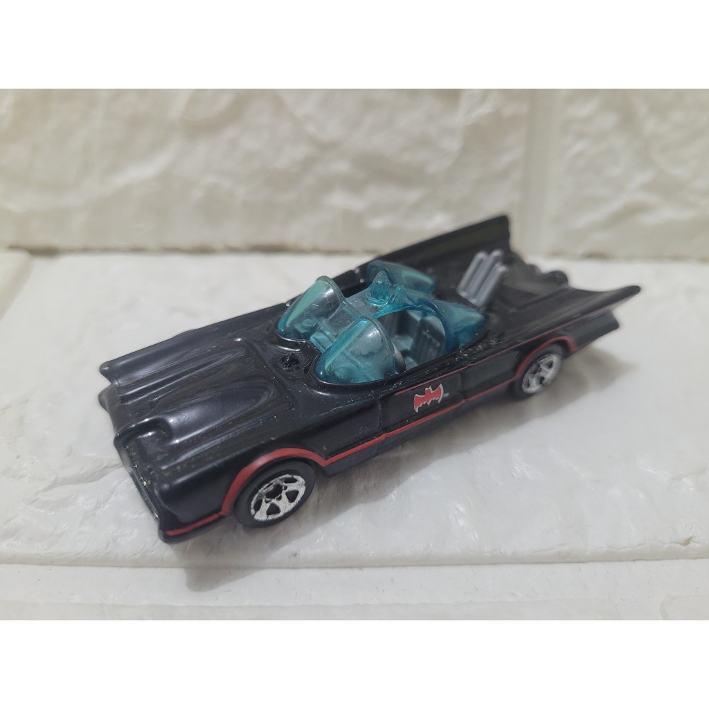 Miniatura Hot Wheels carrinho Batmovel antigo 8 cm usado conforme fotos