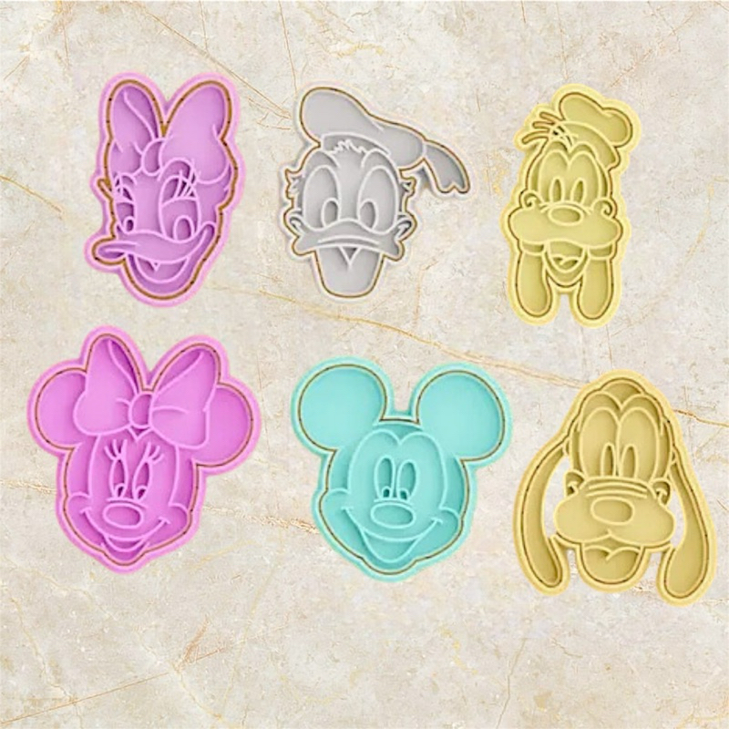 Cortador de Biscoito Turma do Mickey - Cortador e carimbo com puxador - 6 unidades