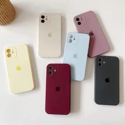 Capa Silicone Aveludada Fechada Proteção Câmera Compatível iPhone 11/ 12/ 13/ XR/ 7/8 plus