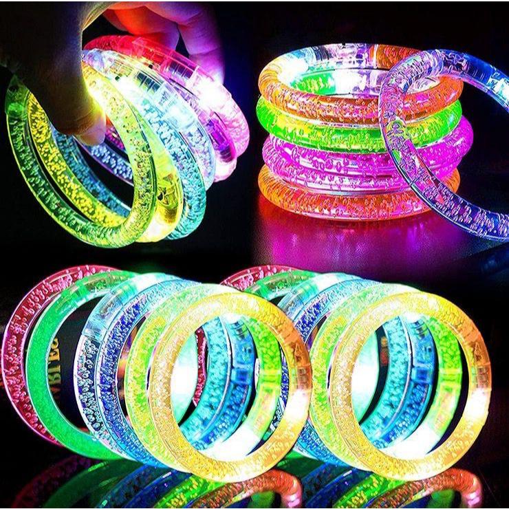 Kit Pulseira Led Bracelete Neon Pisca Carnaval Festa Rave Balada  Halloween bateria