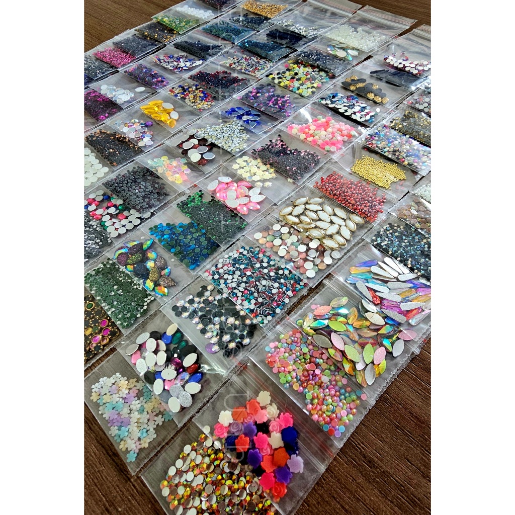 Kit Pedrarias Revenda 300 Pacotes Strass Luxo Atacado para unhas Dome taxinha caviar acessórios nail arts artesanato mak