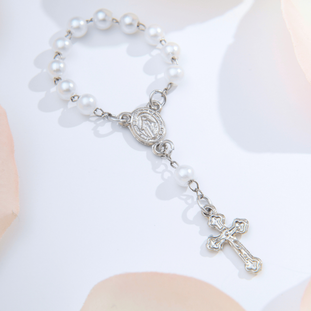 25 Mini Terços Dezena Para Lembrancinhas Casamento Batizado Crisma Eucarístia Perolado em Oferta na Shopee