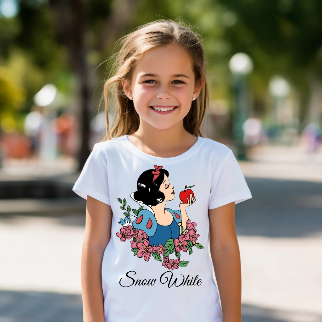 Camiseta camisa blusa branca de neve princesa contos de fada várias estampas moda infantil e juvenil