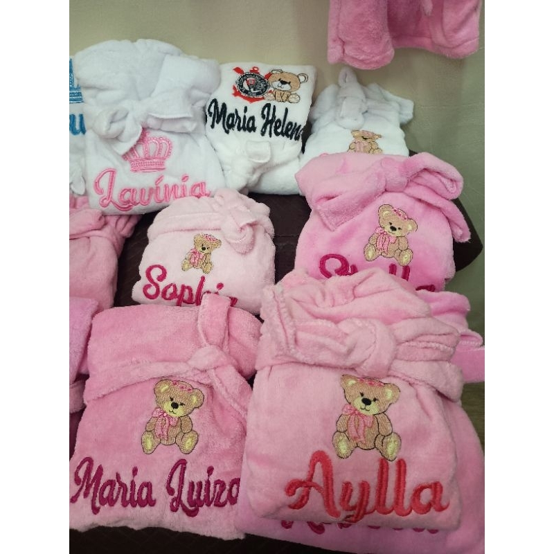 roupão personalizado com nome da criança