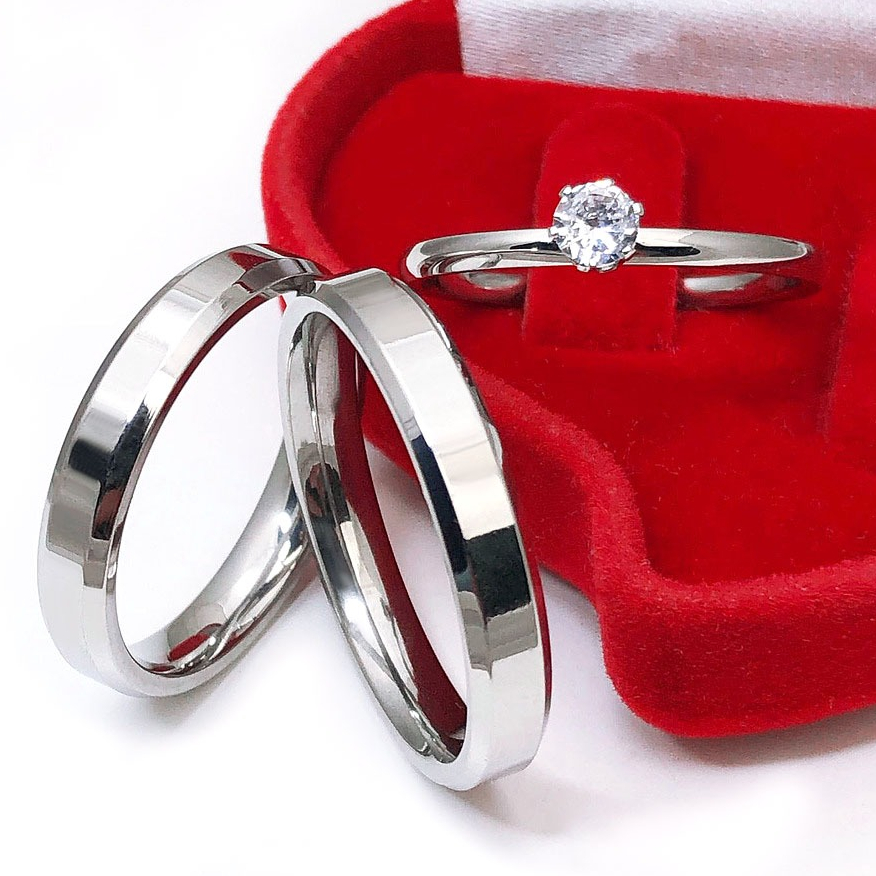 Aliança de Namoro Par com Solitário e Caixa de Veludo Compromisso Noivado Chanfrada Aço Inox Prata em Oferta na Shopee