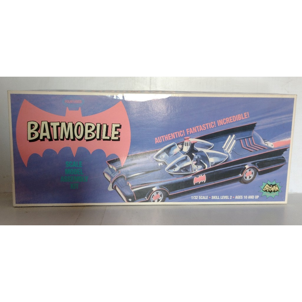 Batmovel 1/32 plastimodelismo polar lights ca1071