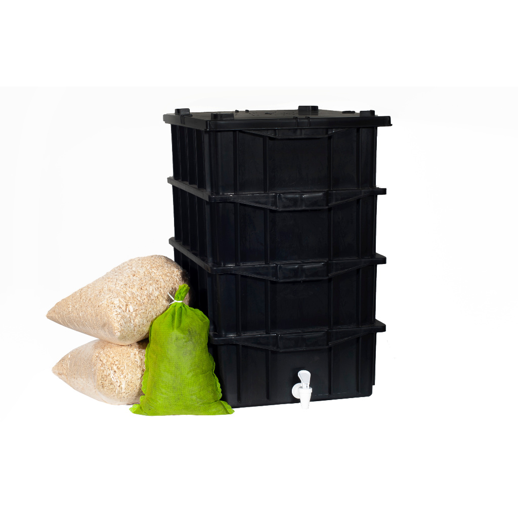 Composteira Doméstica Preta 4 andares - 15l cada caixa Completa pronta para uso