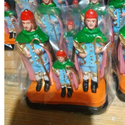 Estátua/ Escultura São Cosme Damião e Doun 10 cm em Oferta na Shopee