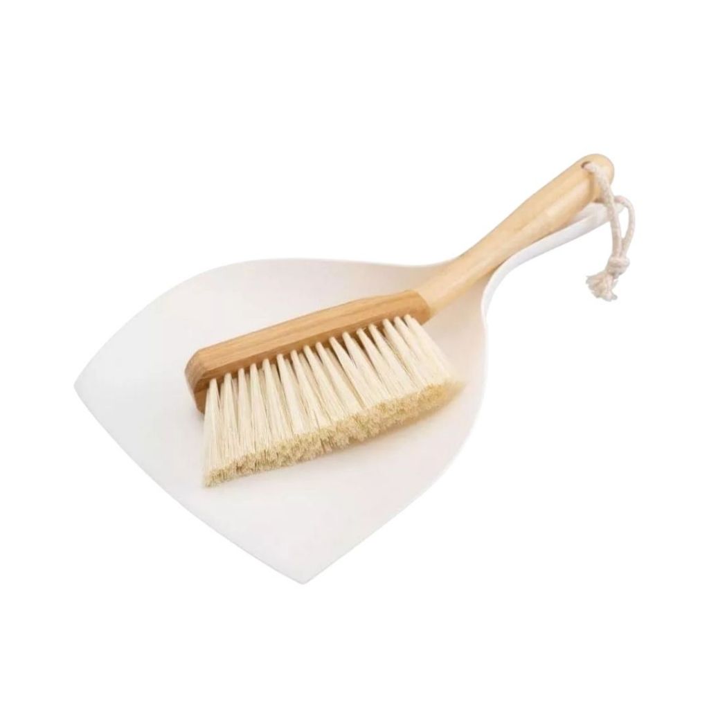 kIt Escova de Bambu e Pá para limpeza Off White Oikos em Oferta na Shopee