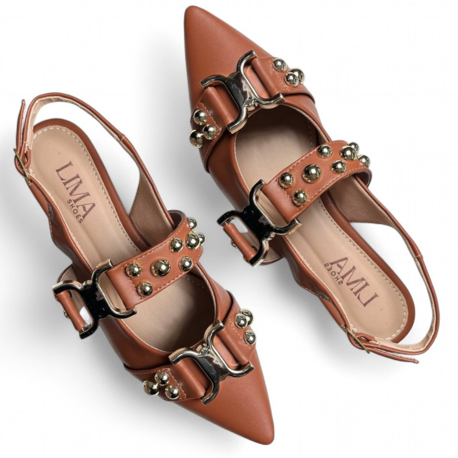 Mule Feminino Bico Fino Lima Shoes com Spiker Solado Baixo Antiderrapante