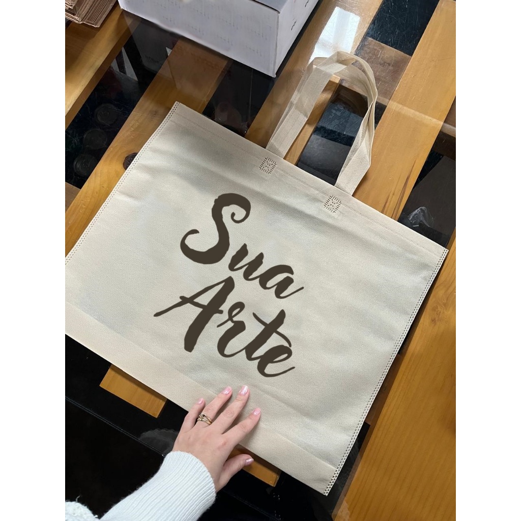 Sacolas Personalizadas 48x38x8 cm TNT KIT em Oferta na Shopee