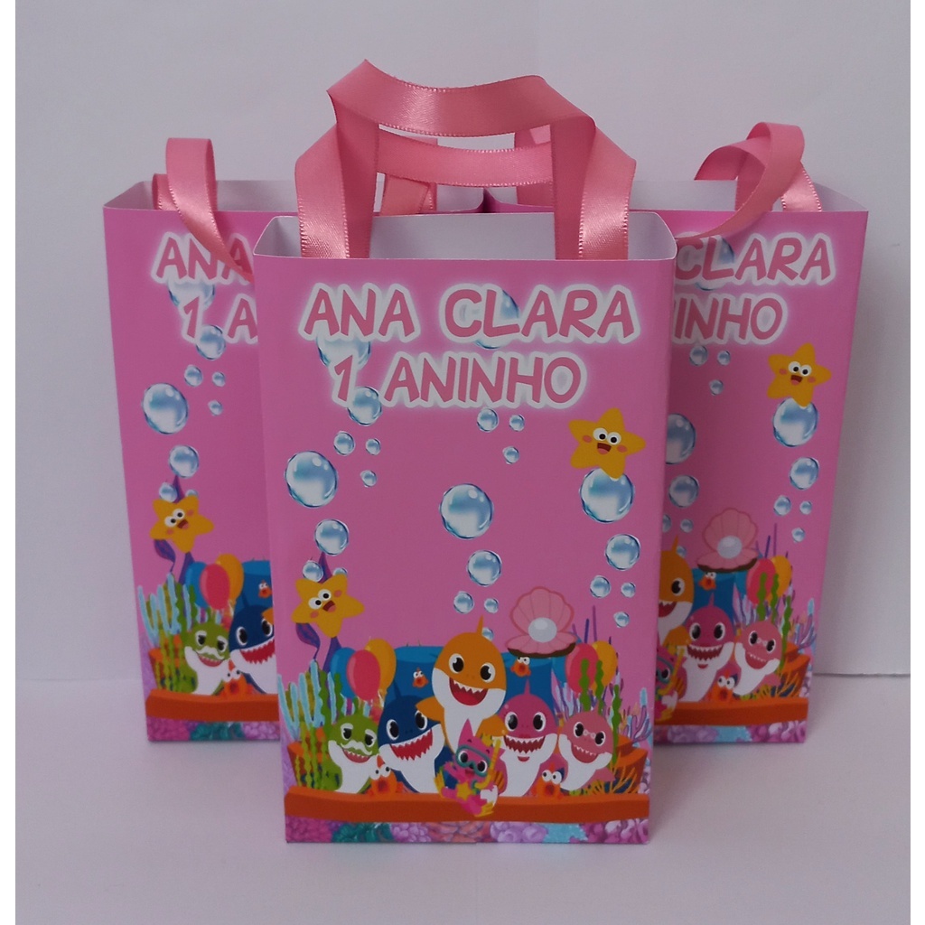 sacola baby shark de menino e menina personalizado com nome e idade