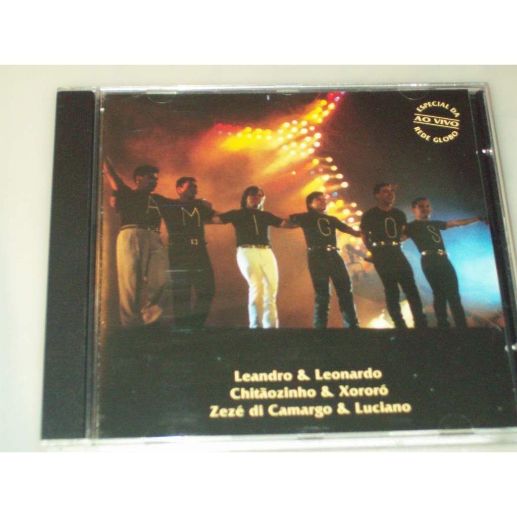 Cd Amigos Leandro e Leonardo , Chitãozinho e xororó , Zezé di Camargo e Luciano. VOL1