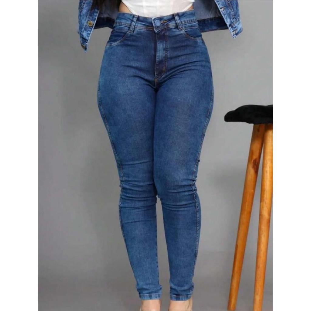 CALÇA JEANS SKINNY LAVAGEM ESCURA em Oferta na Shopee