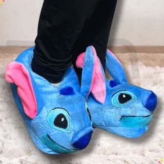 Pantufa Stitch Azul 3D Sola Antiderrapante Quentinha Confortável Tamanho 33 a 37 Ideal Fri...