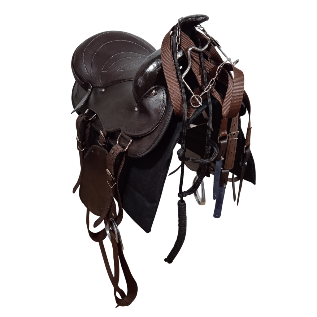Sela Americana Tradicional para Cavalo Melhor Oferta Promoção com Kit Completo — R$ 560,00 em Shopee