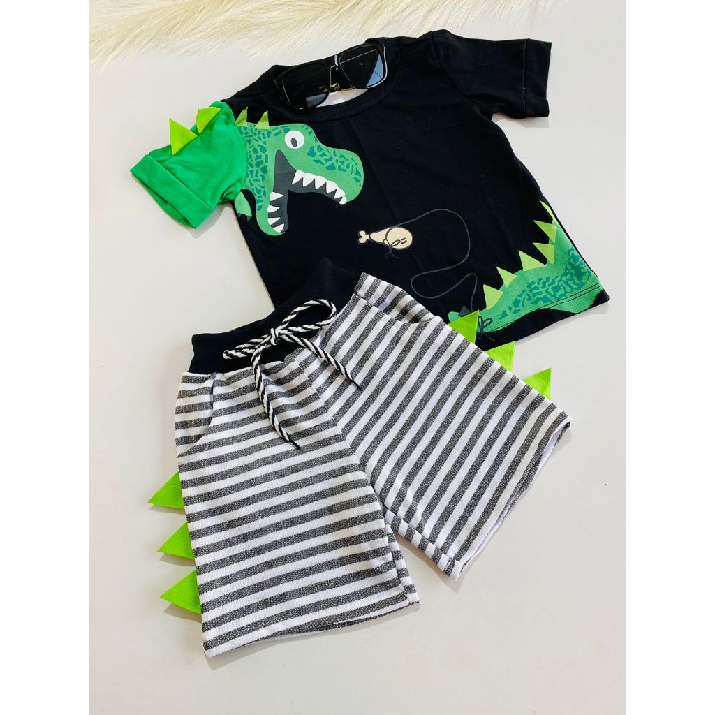 Conjunto Menino Masculino Verão Dinossauro Personagem Dinossauro Divertido