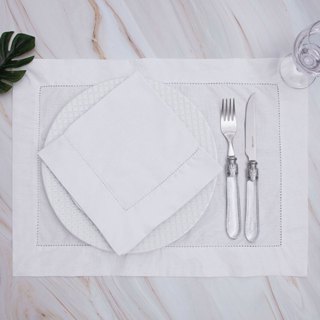 Kit com Jogos Americanos Retangulares Ajour em Algodão + Guardanapos de Tecido 50x35cm em Oferta na Shopee