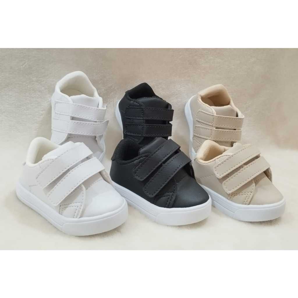Tênis branco, Bege ou  Preto bebe infantil com fechamento prático Ely