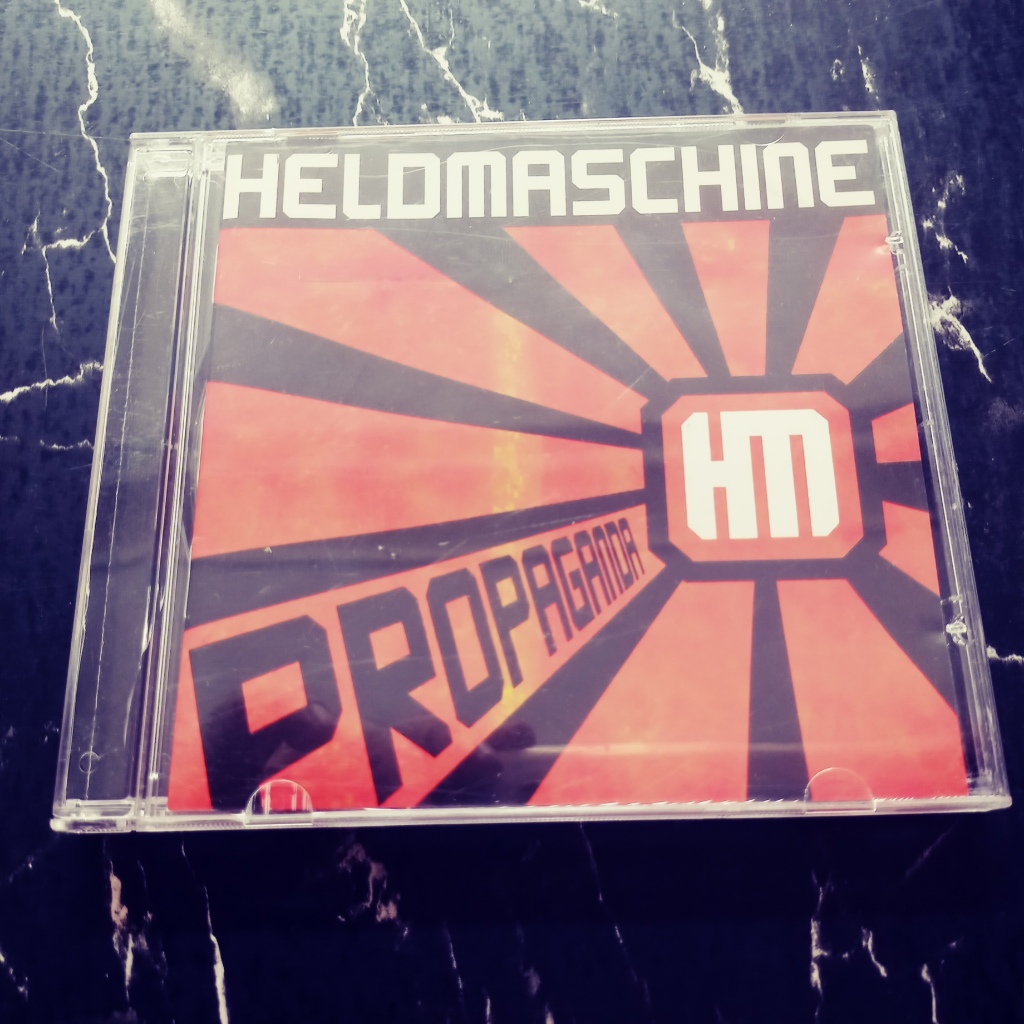 HELDMASCHINE ( PROPAGANDA ) CD RARO IMPORTADO - LINHA RAMMSTEIN- VOCAL IGUAL AO DO VOCALISTA DO RAMMSTEIN